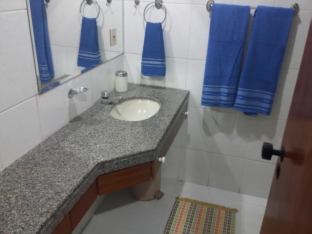 Pasargada Praia da Costa Vila Velha  Bagian luar foto